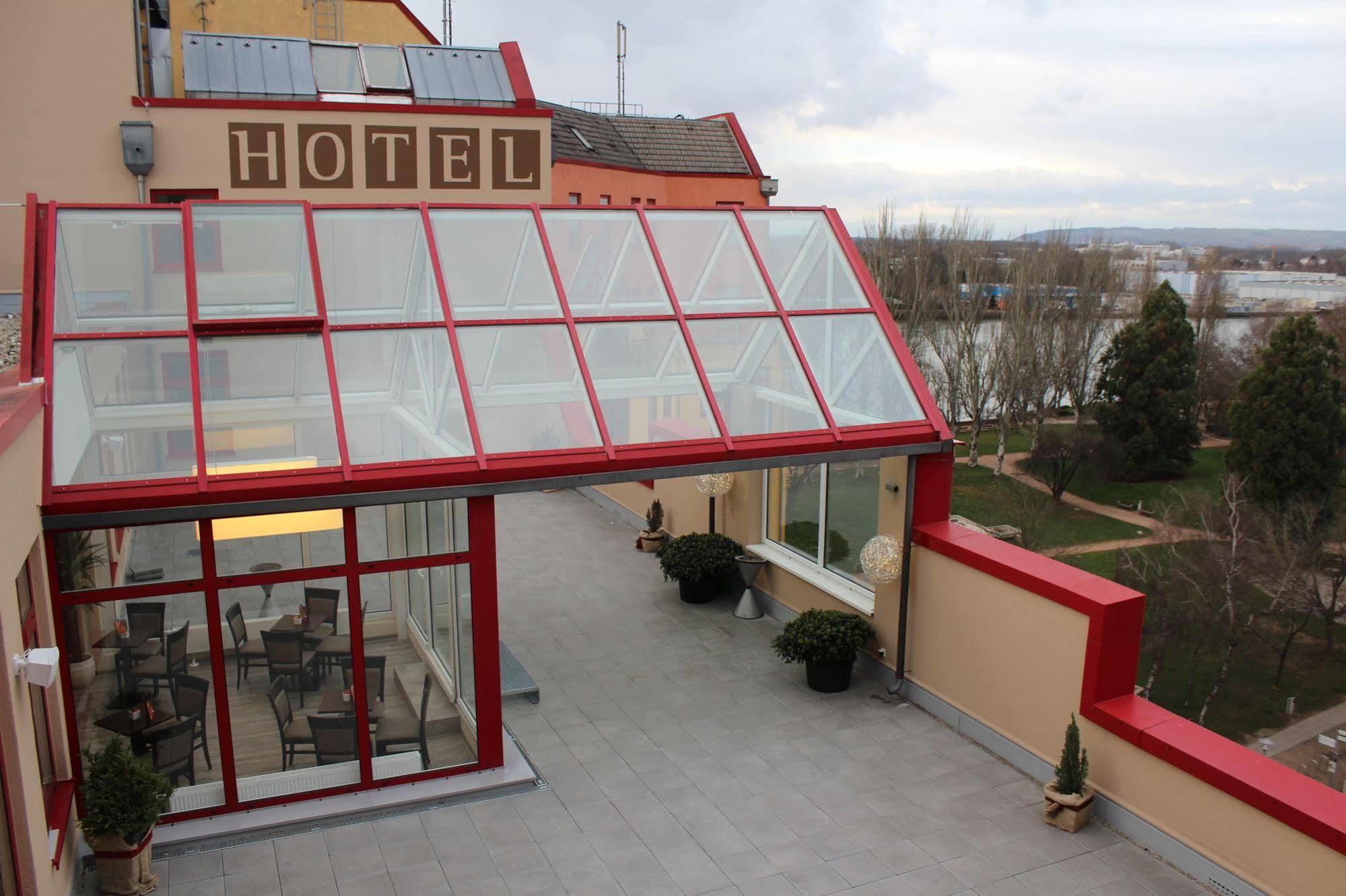 Best Western Hotel Dreilanderbrucke Weil Am Rhein / Basel Exterior photo